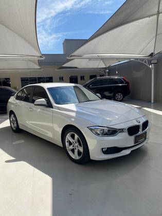BMW 320i 2.0 16V TURBO GASOLINA 4P AUTOMÁTICO BMW 320i 2.0 16V TURBO GASOLINA 4P AUTOMÁTICO